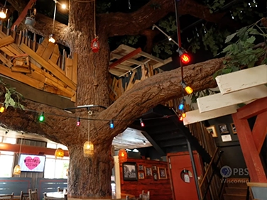 John McGivern’s Main Street Visits Mt. Pleasant and Makes a Stop at Georgie Porgie’s